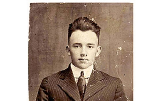 Restoring Water Damaged Photos: A Step-by-Step Guide